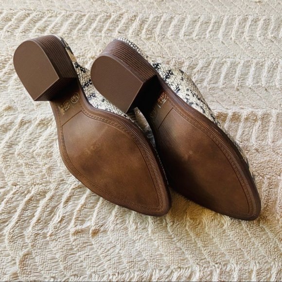 Chinese Laundry | NWT Catherin Snake Mules - Picture 11 of 13